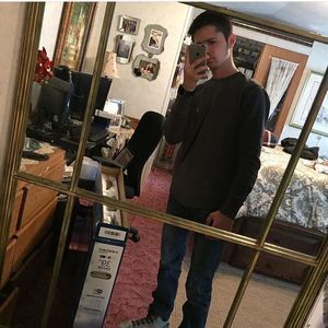 Meet your Posher, James